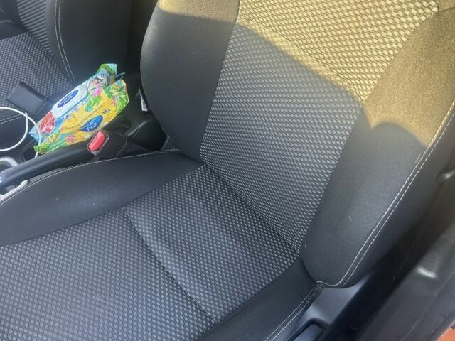 Жовтий Сузукі Вітара, об'ємом двигуна 1.6 л та пробігом 140 тис. км за 14900 $, фото 11 на Automoto.ua