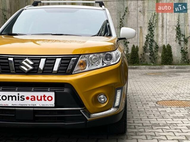 Сузуки Витара 2019 в Хмельницком на Automoto.ua Желтый Сузуки Витара, объемом двигателя 1 л и пробегом 78 тыс. км за 15999 $, фото 31 на Automoto.ua