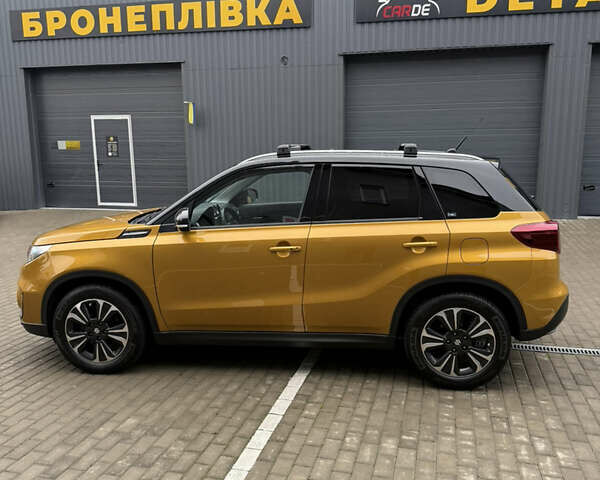 Желтый Сузуки Витара, объемом двигателя 1.4 л и пробегом 96 тыс. км за 19000 $, фото 17 на Automoto.ua