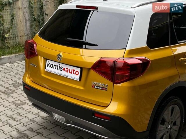 Сузуки Витара 2019 в Хмельницком на Automoto.ua Желтый Сузуки Витара, объемом двигателя 1 л и пробегом 78 тыс. км за 15999 $, фото 11 на Automoto.ua