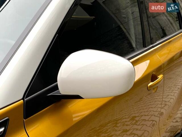 Сузуки Витара 2019 в Хмельницком на Automoto.ua Желтый Сузуки Витара, объемом двигателя 1 л и пробегом 78 тыс. км за 15999 $, фото 21 на Automoto.ua