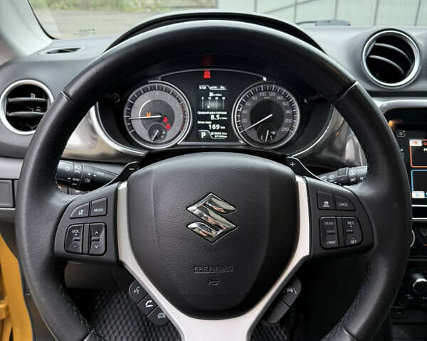 Желтый Сузуки Витара, объемом двигателя 1.4 л и пробегом 96 тыс. км за 19000 $, фото 36 на Automoto.ua