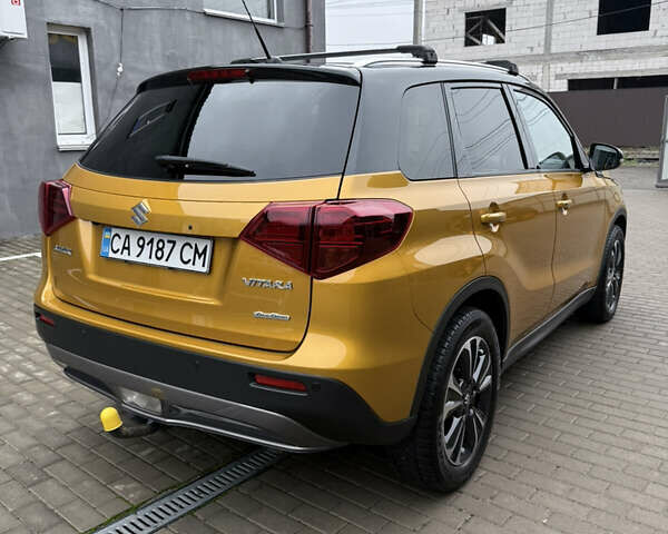 Желтый Сузуки Витара, объемом двигателя 1.4 л и пробегом 96 тыс. км за 19000 $, фото 10 на Automoto.ua