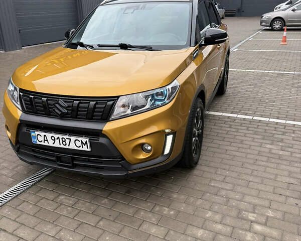 Желтый Сузуки Витара, объемом двигателя 1.4 л и пробегом 96 тыс. км за 19000 $, фото 21 на Automoto.ua