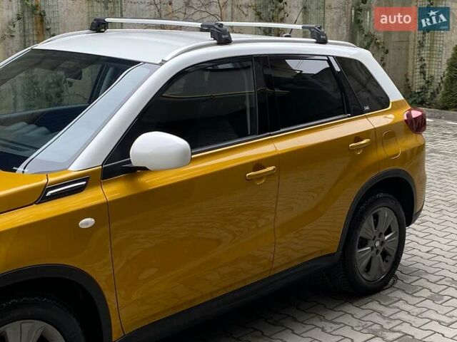 Сузуки Витара 2019 в Хмельницком на Automoto.ua Желтый Сузуки Витара, объемом двигателя 1 л и пробегом 78 тыс. км за 15999 $, фото 20 на Automoto.ua