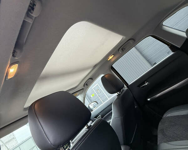 Желтый Сузуки Витара, объемом двигателя 1.4 л и пробегом 96 тыс. км за 19000 $, фото 45 на Automoto.ua