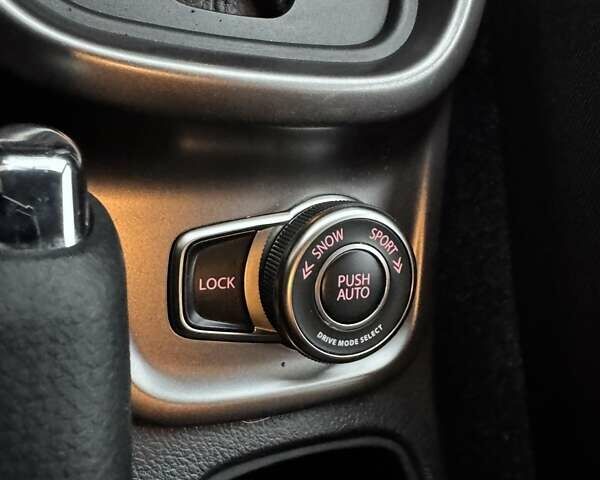 Желтый Сузуки Витара, объемом двигателя 1.59 л и пробегом 29 тыс. км за 19800 $, фото 19 на Automoto.ua