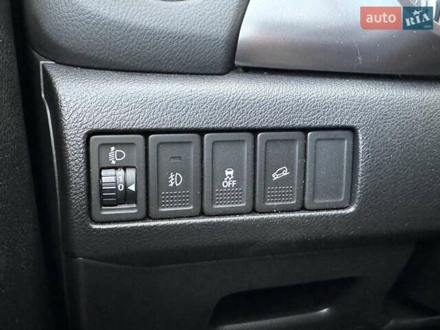 Жовтий Сузукі Вітара, об'ємом двигуна 1.59 л та пробігом 29 тис. км за 20500 $, фото 25 на Automoto.ua