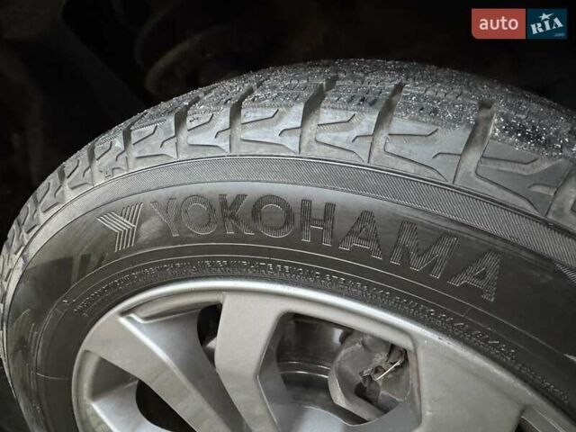 Желтый Сузуки Витара, объемом двигателя 1.59 л и пробегом 29 тыс. км за 19800 $, фото 11 на Automoto.ua