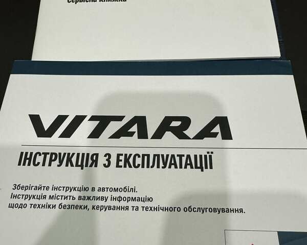 Желтый Сузуки Витара, объемом двигателя 1.59 л и пробегом 26 тыс. км за 21500 $, фото 15 на Automoto.ua