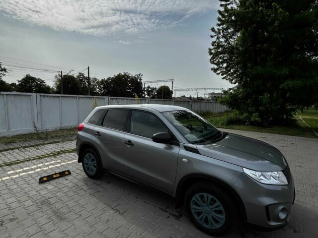 Сірий Сузукі Вітара, об'ємом двигуна 1.6 л та пробігом 113 тис. км за 14500 $, фото 4 на Automoto.ua