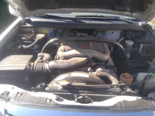 Серый Сузуки Витара, объемом двигателя 2.5 л и пробегом 270 тыс. км за 6300 $, фото 8 на Automoto.ua