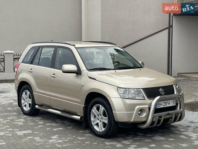 Сірий Сузукі Вітара, об'ємом двигуна 2 л та пробігом 172 тис. км за 8000 $, фото 15 на Automoto.ua