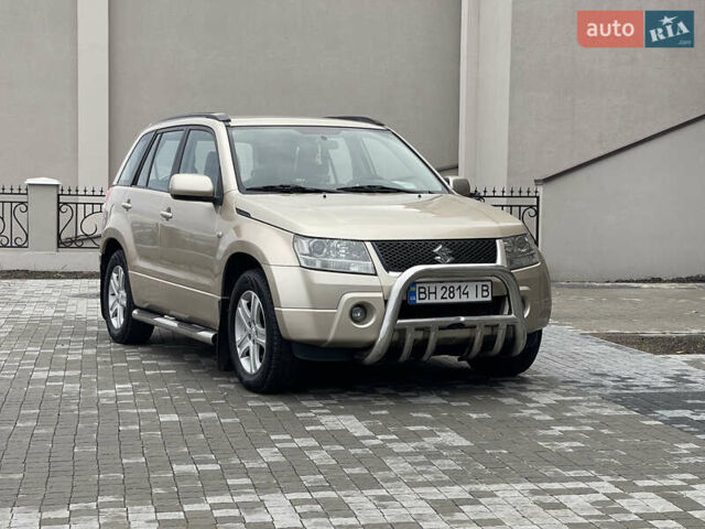 Сірий Сузукі Вітара, об'ємом двигуна 2 л та пробігом 172 тис. км за 8000 $, фото 9 на Automoto.ua