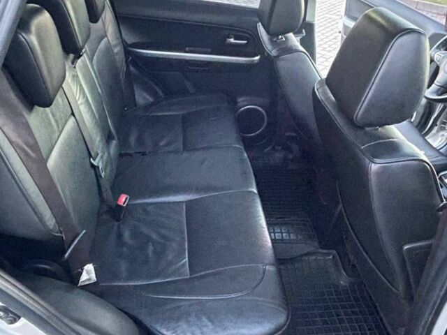 Серый Сузуки Витара, объемом двигателя 2 л и пробегом 230 тыс. км за 6350 $, фото 10 на Automoto.ua