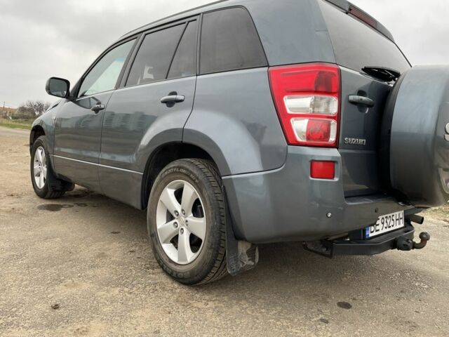 Серый Сузуки Витара, объемом двигателя 2 л и пробегом 218 тыс. км за 6900 $, фото 8 на Automoto.ua