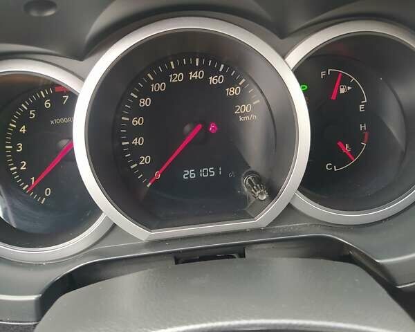 Сірий Сузукі Вітара, об'ємом двигуна 2 л та пробігом 261 тис. км за 8000 $, фото 27 на Automoto.ua