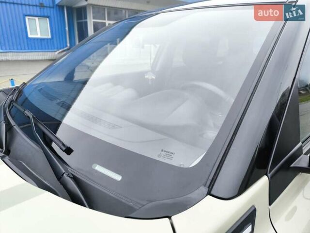 Серый Сузуки Витара, объемом двигателя 1.59 л и пробегом 130 тыс. км за 17500 $, фото 15 на Automoto.ua