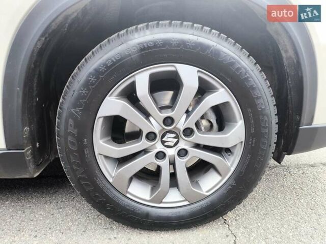 Серый Сузуки Витара, объемом двигателя 1.59 л и пробегом 130 тыс. км за 17500 $, фото 46 на Automoto.ua