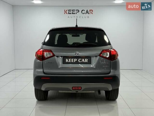 Серый Сузуки Витара, объемом двигателя 1.59 л и пробегом 112 тыс. км за 14700 $, фото 8 на Automoto.ua