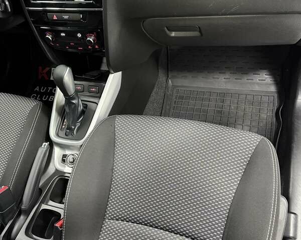 Серый Сузуки Витара, объемом двигателя 1.59 л и пробегом 112 тыс. км за 14700 $, фото 12 на Automoto.ua