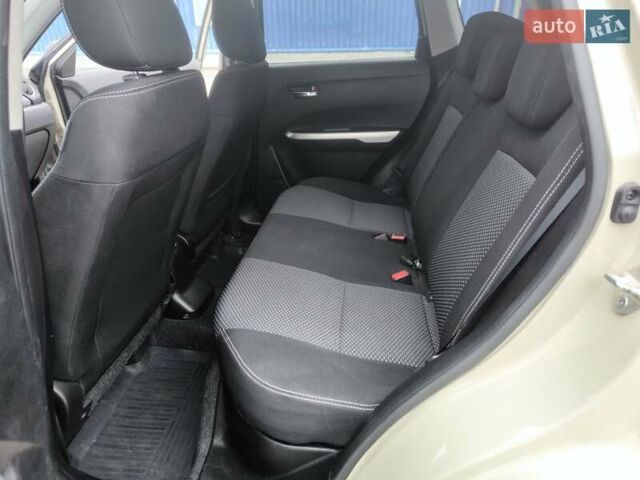 Серый Сузуки Витара, объемом двигателя 1.59 л и пробегом 130 тыс. км за 17500 $, фото 31 на Automoto.ua