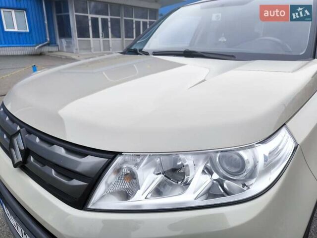 Серый Сузуки Витара, объемом двигателя 1.59 л и пробегом 130 тыс. км за 17500 $, фото 17 на Automoto.ua