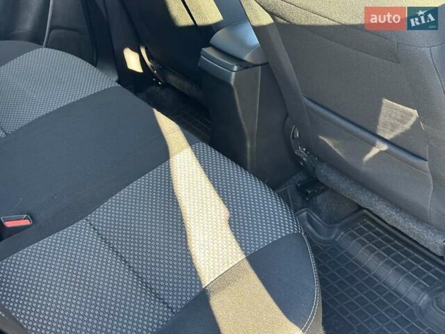 Серый Сузуки Витара, объемом двигателя 1.59 л и пробегом 158 тыс. км за 14800 $, фото 16 на Automoto.ua