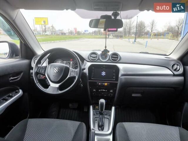 Серый Сузуки Витара, объемом двигателя 1.59 л и пробегом 130 тыс. км за 17500 $, фото 35 на Automoto.ua