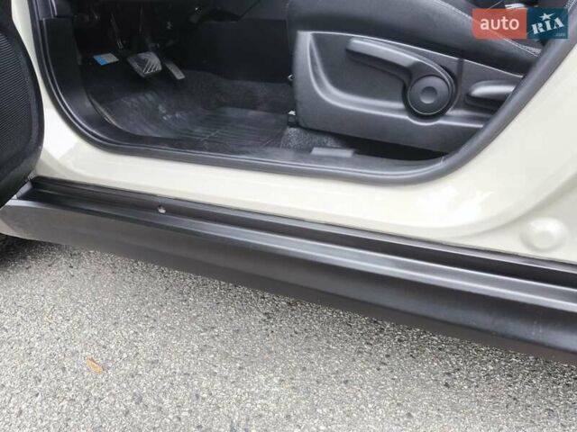 Серый Сузуки Витара, объемом двигателя 1.59 л и пробегом 130 тыс. км за 17500 $, фото 23 на Automoto.ua