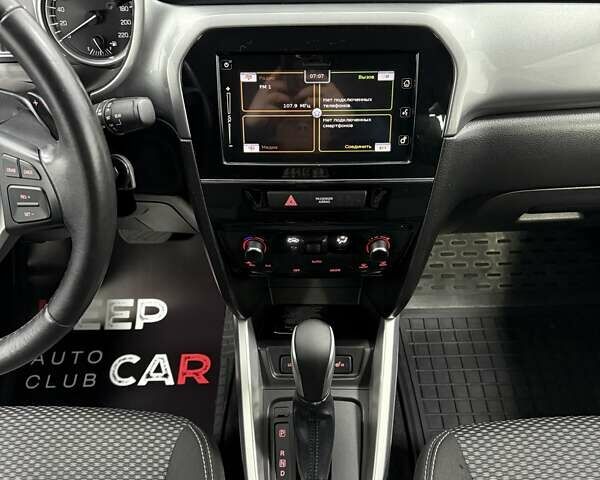 Серый Сузуки Витара, объемом двигателя 1.59 л и пробегом 112 тыс. км за 14700 $, фото 16 на Automoto.ua