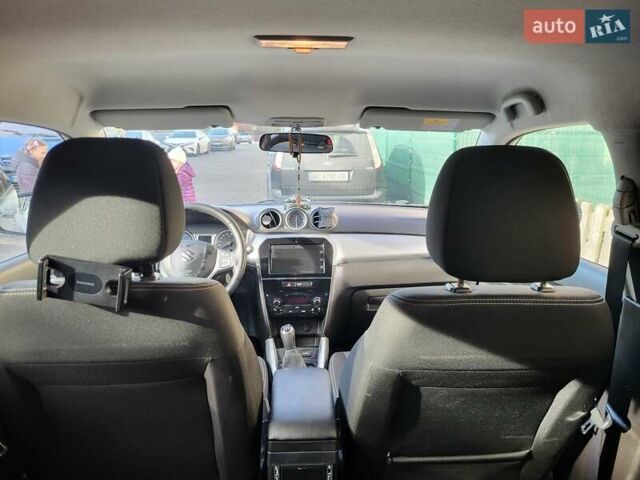 Сірий Сузукі Вітара, об'ємом двигуна 1.59 л та пробігом 103 тис. км за 13500 $, фото 18 на Automoto.ua