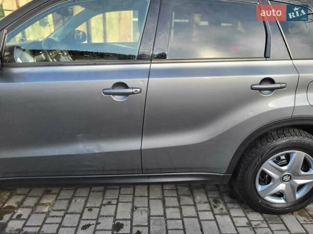 Сірий Сузукі Вітара, об'ємом двигуна 1.59 л та пробігом 103 тис. км за 13500 $, фото 32 на Automoto.ua