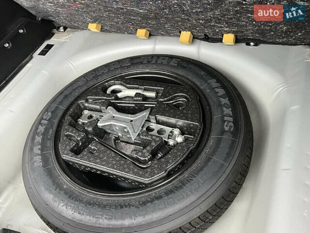 Серый Сузуки Витара, объемом двигателя 1.59 л и пробегом 86 тыс. км за 15400 $, фото 23 на Automoto.ua