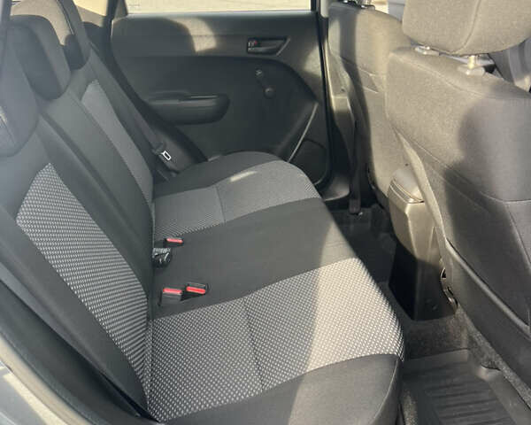 Серый Сузуки Витара, объемом двигателя 1.59 л и пробегом 86 тыс. км за 15400 $, фото 19 на Automoto.ua