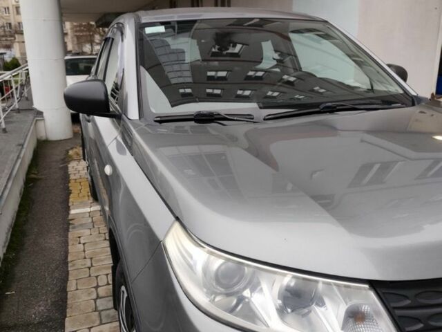 Сірий Сузукі Вітара, об'ємом двигуна 1.6 л та пробігом 240 тис. км за 11500 $, фото 2 на Automoto.ua