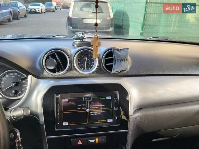 Сірий Сузукі Вітара, об'ємом двигуна 1.59 л та пробігом 103 тис. км за 13500 $, фото 22 на Automoto.ua