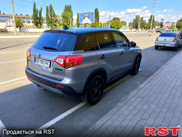 Серый Сузуки Витара, объемом двигателя 1.6 л и пробегом 135 тыс. км за 15200 $, фото 2 на Automoto.ua