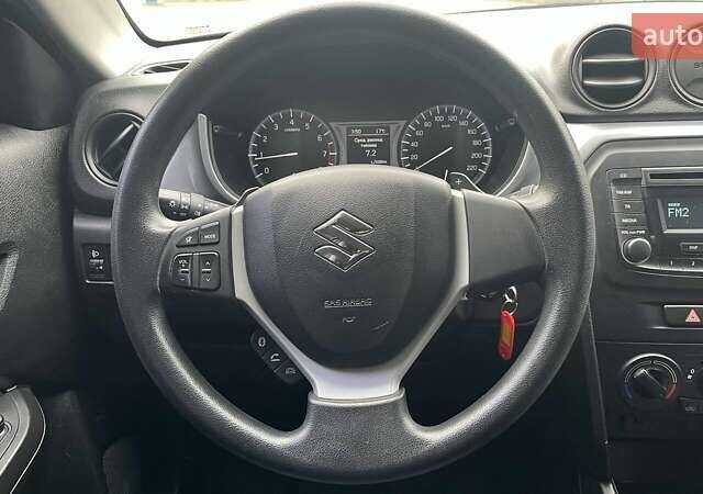 Серый Сузуки Витара, объемом двигателя 1.59 л и пробегом 143 тыс. км за 14308 $, фото 12 на Automoto.ua