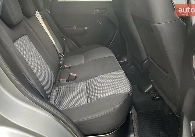 Серый Сузуки Витара, объемом двигателя 1.59 л и пробегом 143 тыс. км за 14308 $, фото 6 на Automoto.ua