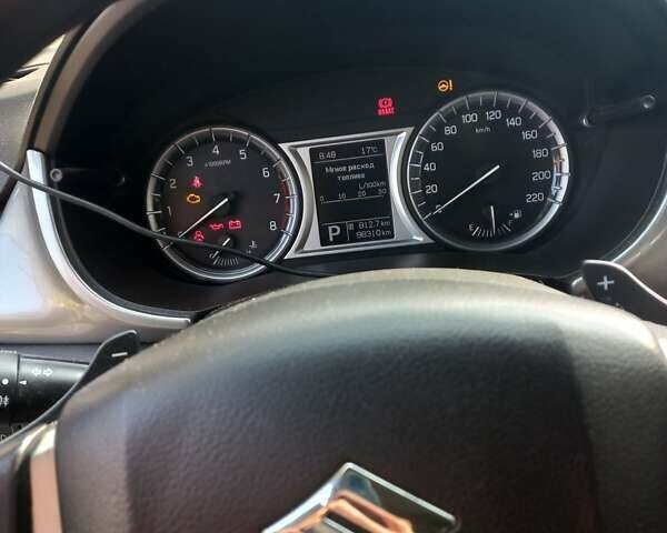 Сірий Сузукі Вітара, об'ємом двигуна 1.59 л та пробігом 98 тис. км за 15200 $, фото 11 на Automoto.ua