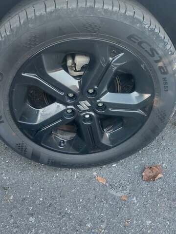 Серый Сузуки Витара, объемом двигателя 1.37 л и пробегом 90 тыс. км за 16100 $, фото 6 на Automoto.ua