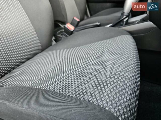 Серый Сузуки Витара, объемом двигателя 1.59 л и пробегом 147 тыс. км за 14444 $, фото 29 на Automoto.ua