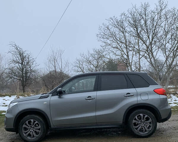 Сірий Сузукі Вітара, об'ємом двигуна 1.59 л та пробігом 117 тис. км за 15500 $, фото 2 на Automoto.ua