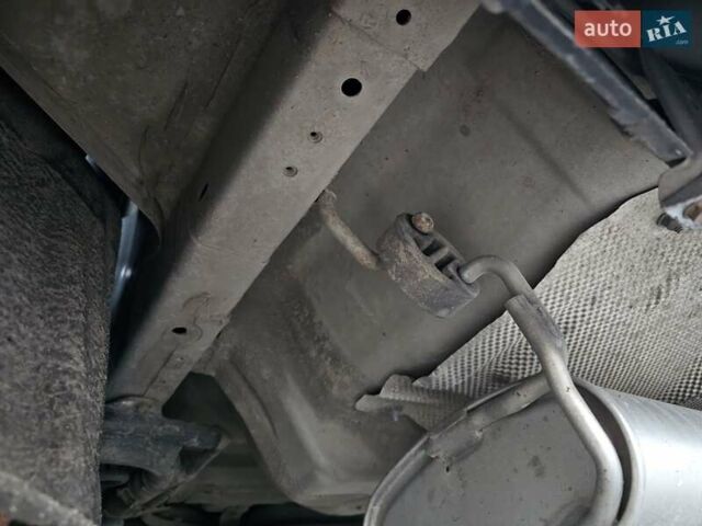 Серый Сузуки Витара, объемом двигателя 1.59 л и пробегом 147 тыс. км за 14444 $, фото 18 на Automoto.ua