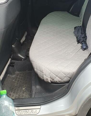 Серый Сузуки Витара, объемом двигателя 1.6 л и пробегом 70 тыс. км за 15000 $, фото 2 на Automoto.ua