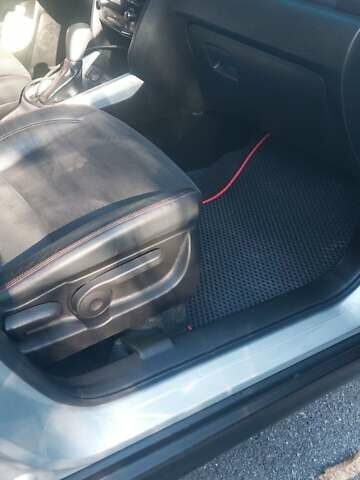 Серый Сузуки Витара, объемом двигателя 1.37 л и пробегом 90 тыс. км за 16100 $, фото 8 на Automoto.ua