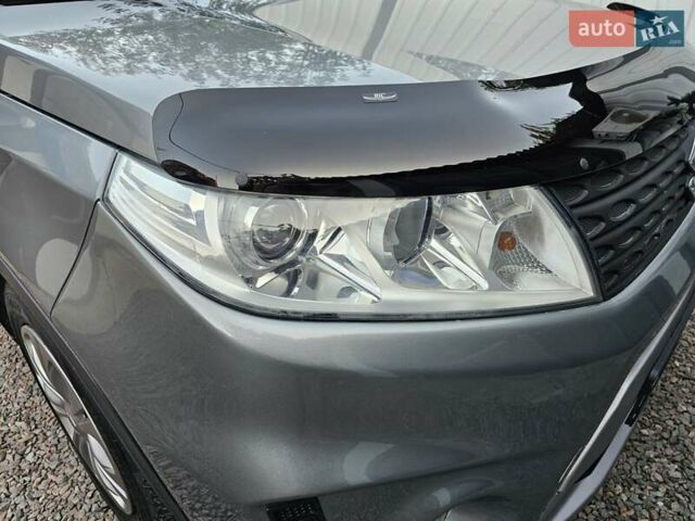 Серый Сузуки Витара, объемом двигателя 1.59 л и пробегом 147 тыс. км за 14444 $, фото 14 на Automoto.ua
