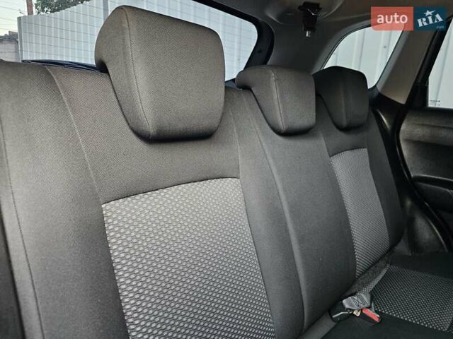 Серый Сузуки Витара, объемом двигателя 1.59 л и пробегом 147 тыс. км за 14444 $, фото 25 на Automoto.ua