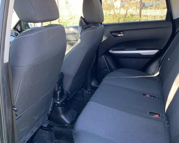 Сірий Сузукі Вітара, об'ємом двигуна 1.59 л та пробігом 117 тис. км за 15500 $, фото 18 на Automoto.ua